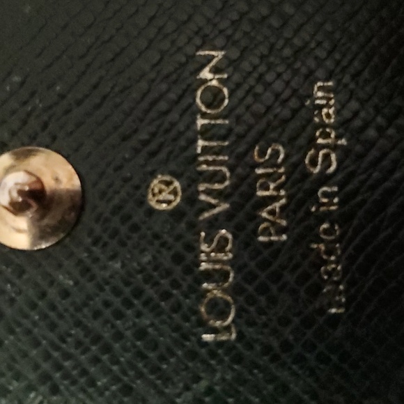 LOUIS VUITTON KEY HOLDER - Picture 4 of 7